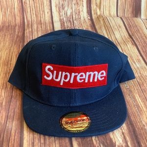 SUPREME BOX LOGO SNAPBACK HAT CAP NAVY PREOWNED